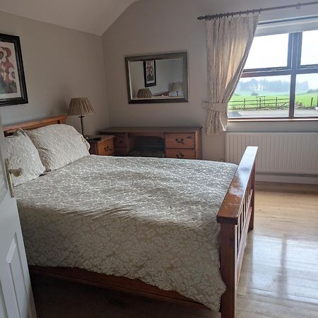 Clare House Bed & Breakfast Ballycastle Zewnętrze zdjęcie